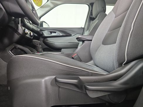 Certified 2021 Chevrolet TrailBlazer LS FWD image 28