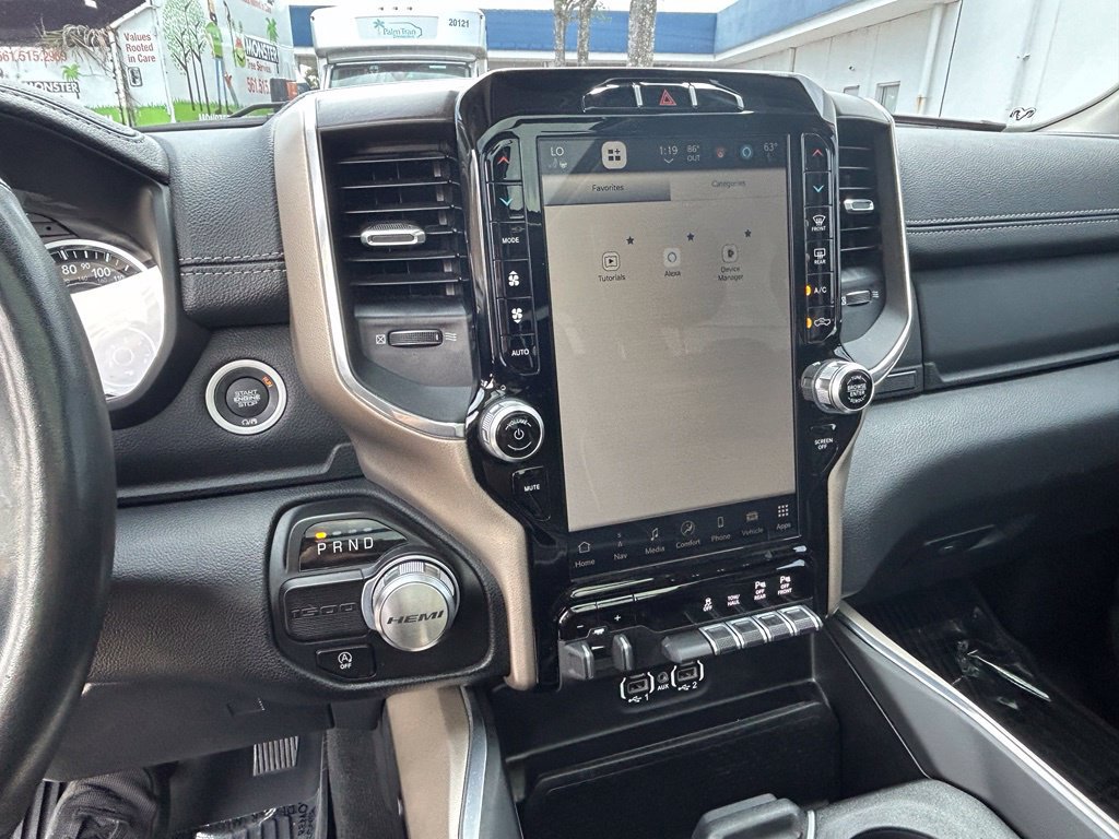 Used 2022 RAM 1500 Laramie w/ Laramie Southwest Edition RWD image 16