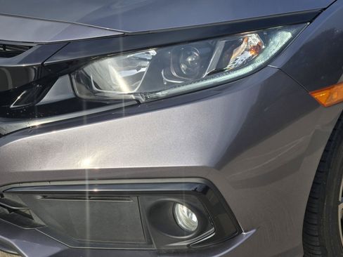 Used 2020 Honda Civic Sport image 29