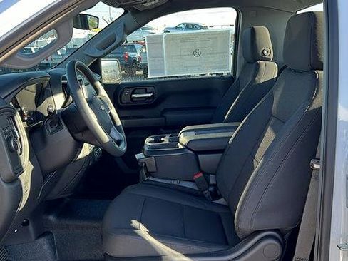 New 2026 Chevrolet Silverado 1500 W/T image 25