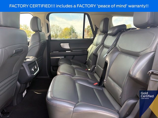 Used 2025 Ford Expedition Active AWD/4WD image 25