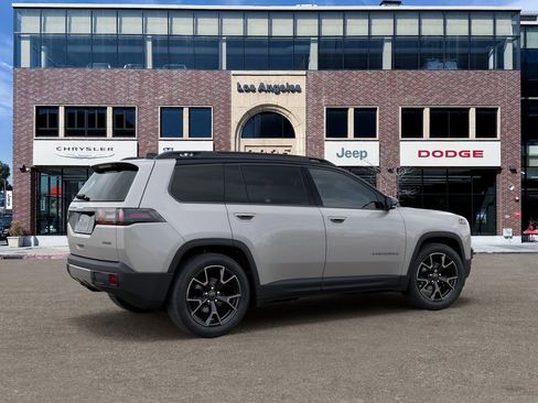 New 2026 Jeep Cherokee Overland AWD/4WD image 4