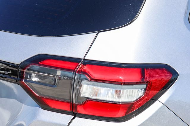Used 2023 Honda Pilot Touring image 9