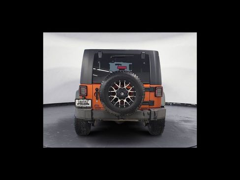 Used 2010 Jeep Wrangler Unlimited Sport AWD/4WD image 5