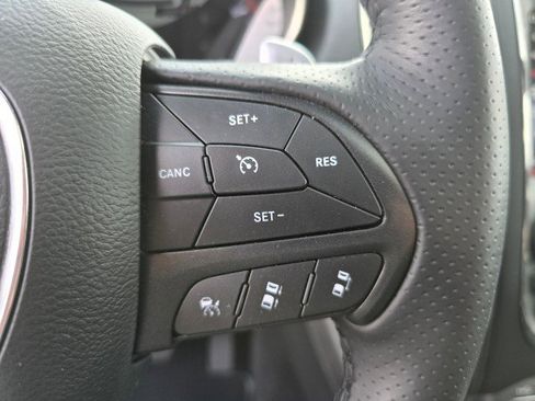 Used 2020 Dodge Durango R/T w/ Technology Group image 31