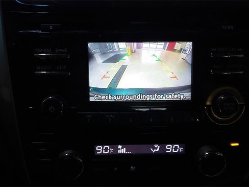 Used 2015 Nissan Altima 2.5 SV w/ Convenience Package image 23