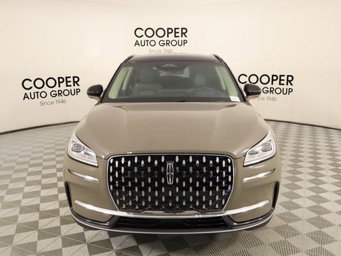 New 2025 Lincoln Corsair Reserve w/ Equipment Group 202A image 10