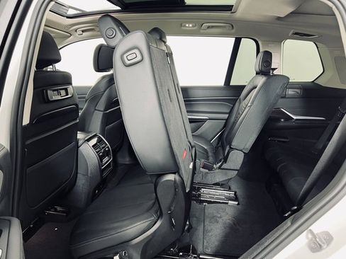 Used 2019 BMW X7 xDrive40i w/ Premium Package image 13