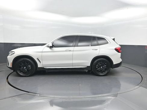 Used 2022 BMW X3 xDrive30i w/ Convenience Package AWD/4WD image 3