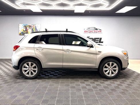 Used 2015 Mitsubishi Outlander Sport GT AWD/4WD image 16