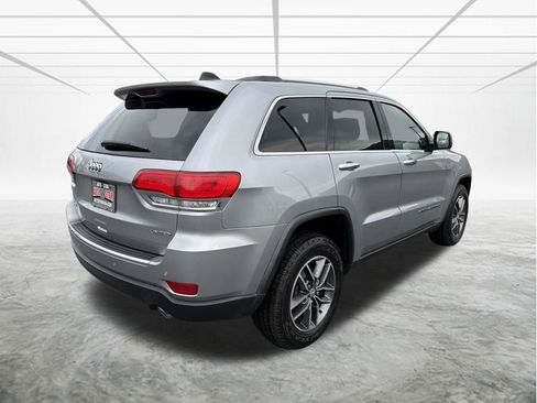Used 2018 Jeep Grand Cherokee Limited image 4