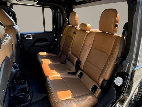 Used 2020 Jeep Gladiator Rubicon image 27