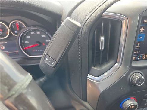Used 2020 Chevrolet Silverado 1500 LT w/ Texas Edition RWD image 9
