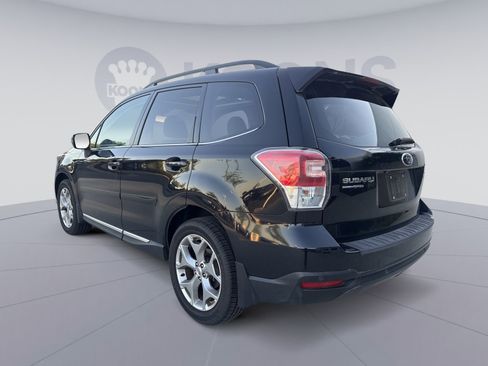 Used 2018 Subaru Forester 2.5i Touring w/ Popular Package #3B AWD/4WD image 4