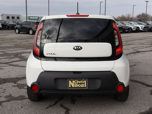 Used 2016 Kia Soul image 5