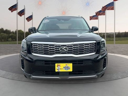 Used 2020 Kia Telluride S FWD image 2