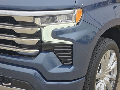 Used 2024 Chevrolet Silverado 1500 High Country w/ High Country Premium Package image 14