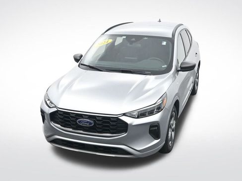 Used 2024 Ford Escape ST-Line w/ Cold Weather Package image 23