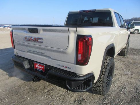 New 2026 GMC Sierra 1500 AT4X image 5