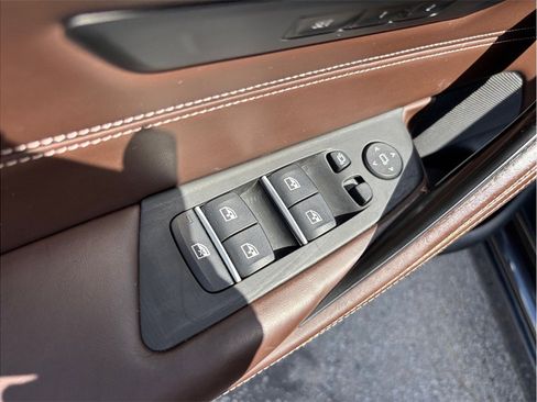 Used 2018 BMW 540i RWD image 26