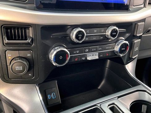 Used 2022 Ford F150 XLT w/ Equipment Group 302A High image 32