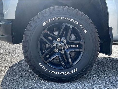 Used 2019 Chevrolet Silverado 1500 LT Trail Boss image 10