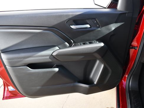 New 2026 GMC Canyon Elevation w/ Convenience Package image 11