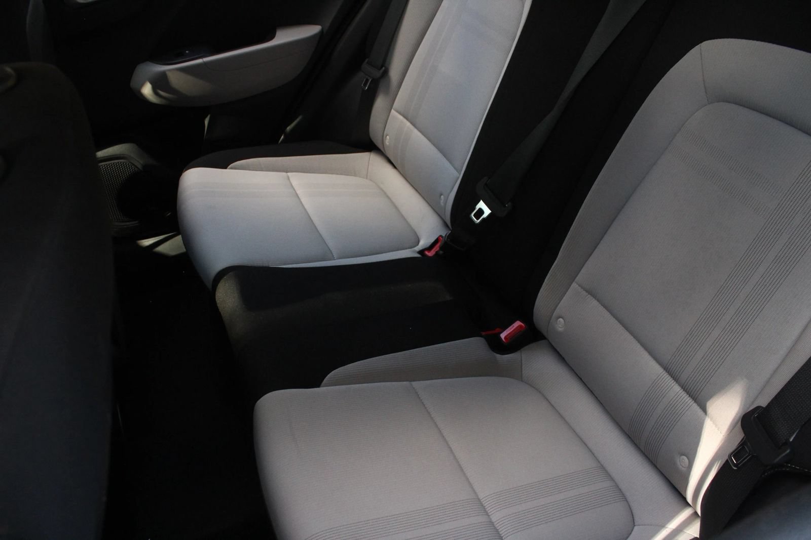 Used 2026 Hyundai Venue SEL FWD image 19