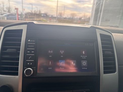 Used 2019 Nissan Frontier Desert Runner image 15