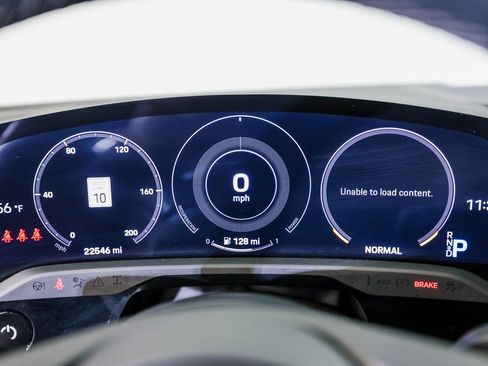 Certified 2024 Porsche Taycan image 14