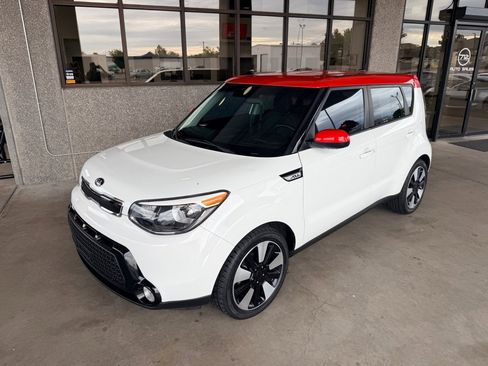 Used 2016 Kia Soul + w/ Designer's Package image 24