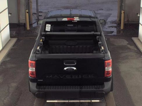 Used 2022 Ford Maverick XLT image 4