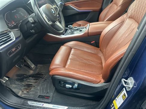 Used 2022 BMW X5 M50i w/ Executive Package AWD/4WD image 4