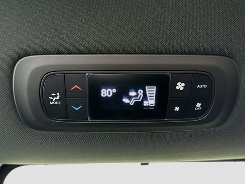 New 2026 Chrysler Pacifica Select w/ S Appearance Package image 24