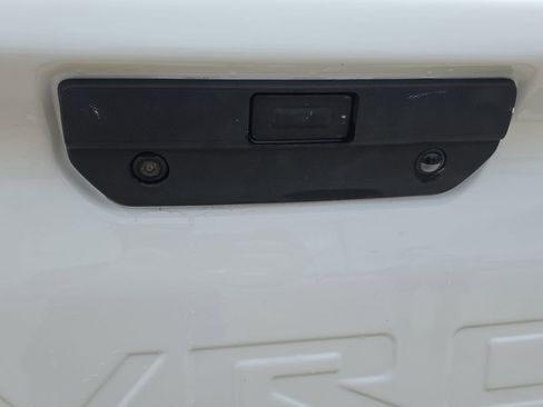 Used 2023 Chevrolet Silverado 2500 LT AWD/4WD image 13