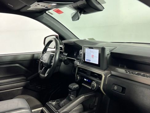 Used 2024 Toyota Tacoma SR5 image 29