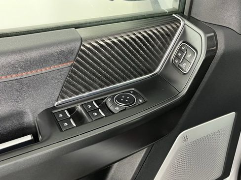 Used 2025 Ford F150 Raptor image 24