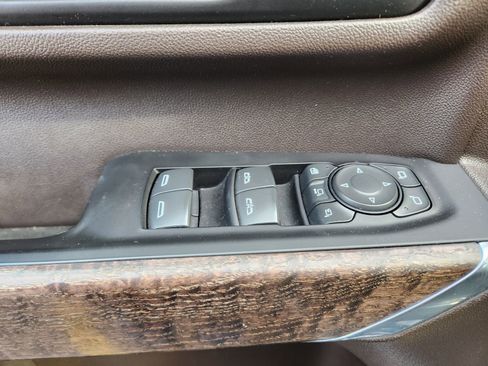 Used 2023 GMC Sierra 2500 Denali image 15