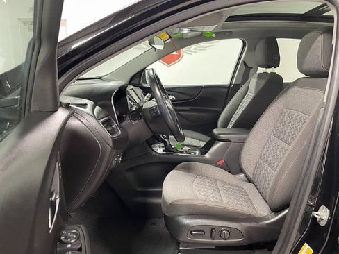 Used 2023 Chevrolet Equinox LT AWD/4WD image 11