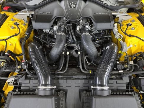 Used 2024 Maserati GranTurismo Trofeo image 4