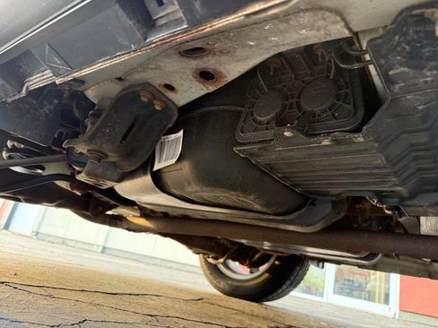 Used 2016 Ford Explorer XLT w/ Equipment Group 202A image 35