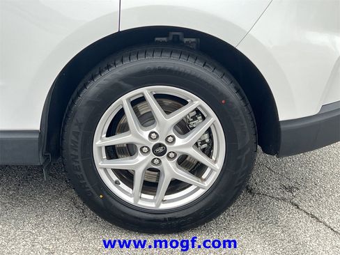 Used 2024 Ford Edge SEL image 30