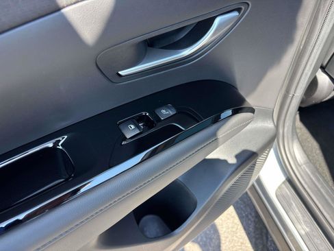 Used 2023 Hyundai Tucson Limited image 11