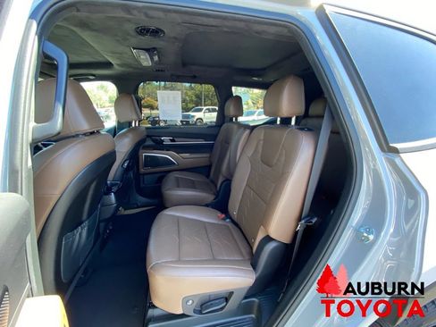Used 2022 Kia Telluride SX w/ SX Prestige Package AWD/4WD image 31
