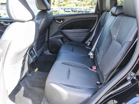 Certified 2025 Subaru Forester Touring AWD/4WD image 18