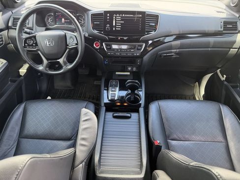 Used 2023 Honda Passport Elite image 17