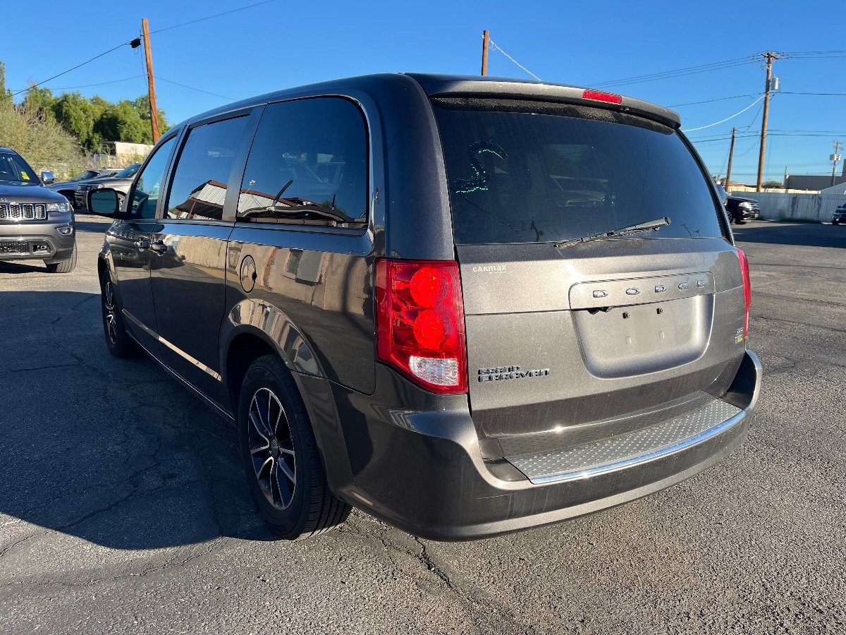 Used 2019 Dodge Grand Caravan GT FWD image 5