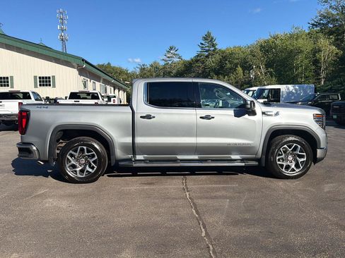 Used 2024 GMC Sierra 1500 SLT AWD/4WD image 6