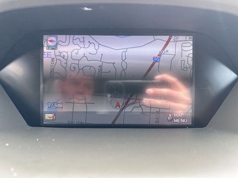 Used 2011 Acura MDX w/ Technology Package AWD/4WD image 18
