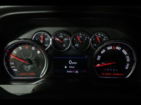 Used 2020 Chevrolet Silverado 1500 RST AWD/4WD image 28